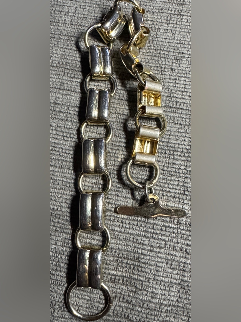 Vintage Two-Tone Bar Link Toggle Bracelet 7.5”